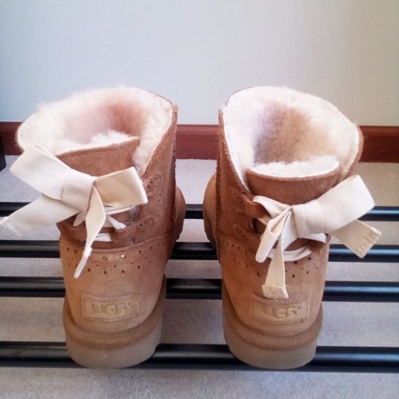 UGG Women Suede Mini Bailey Bow Boots II - NEW - Picture 4 of 7